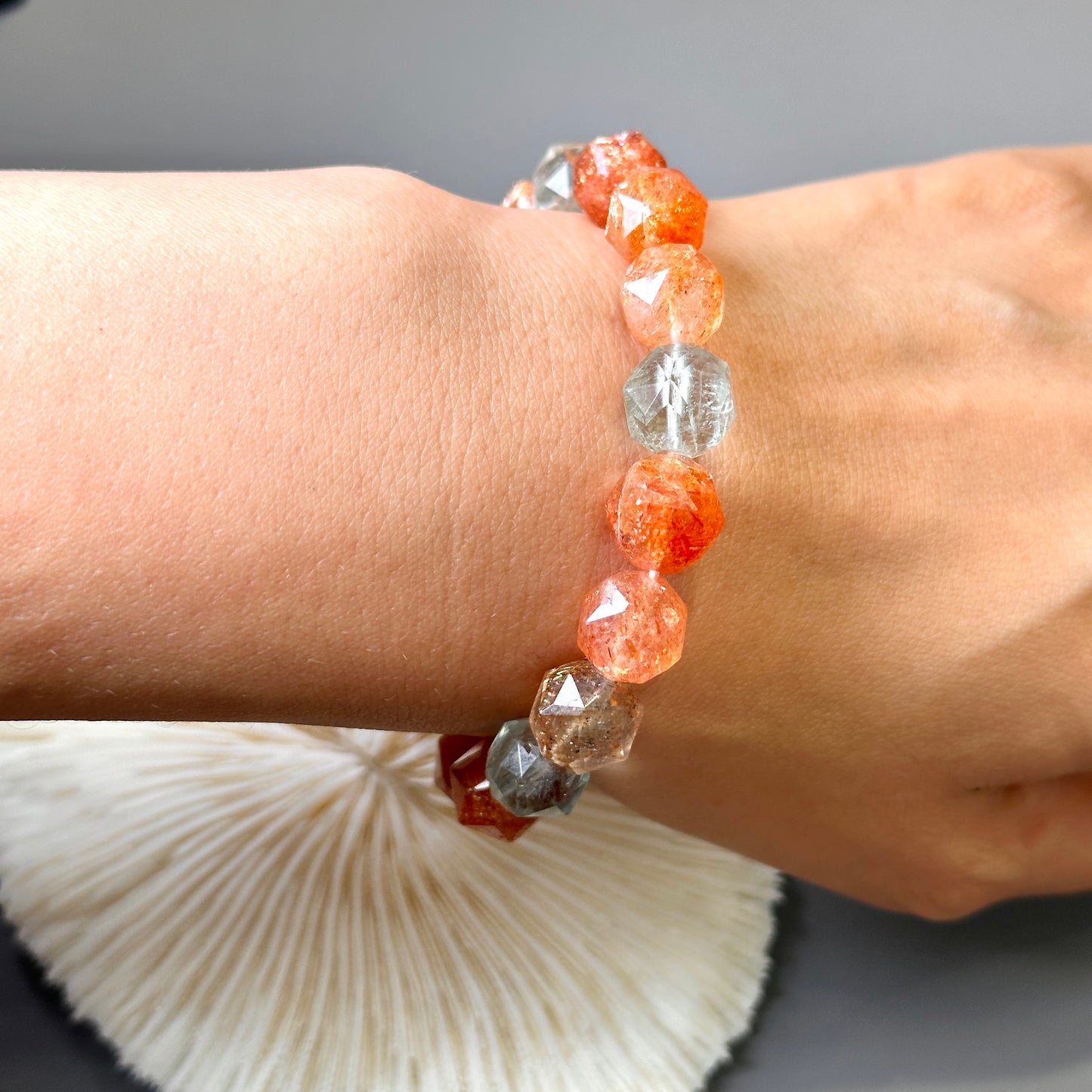 Arusha Sunstone Bracelet Starcut 阿魯沙太陽石手串 11mm