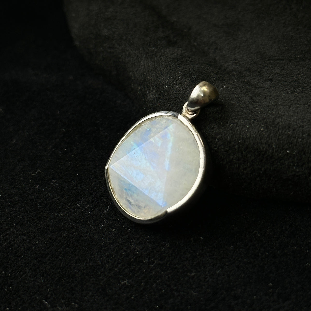 Moonstone Pendant 月亮石吊墜 20mm