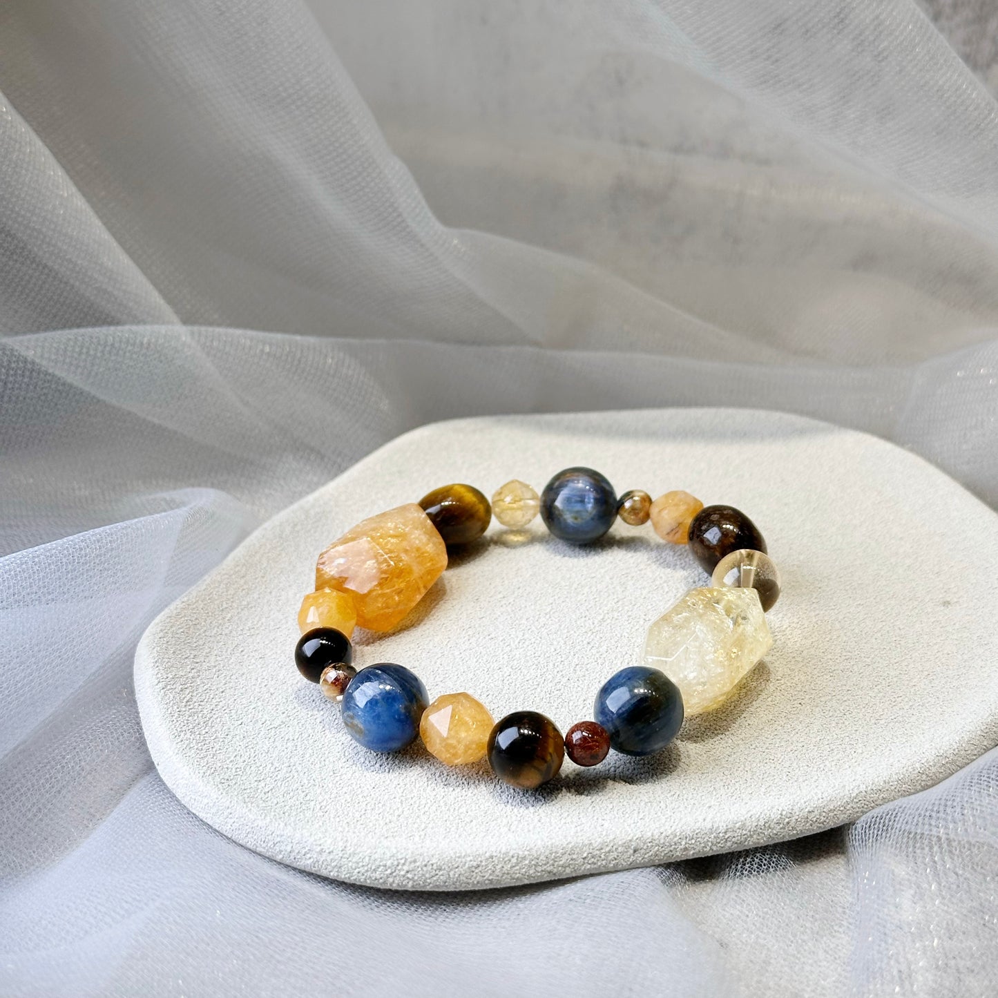 Citrine x Tiger Eye x Kyanite x Rutilated Quartz 黃晶 虎眼石 藍晶石 髮晶 設計款手串