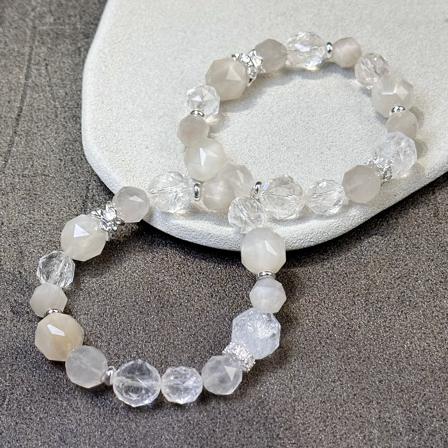 Rabbit Hair Quartz x Rainbow Clear Quartz 兔毛水晶x彩虹白晶