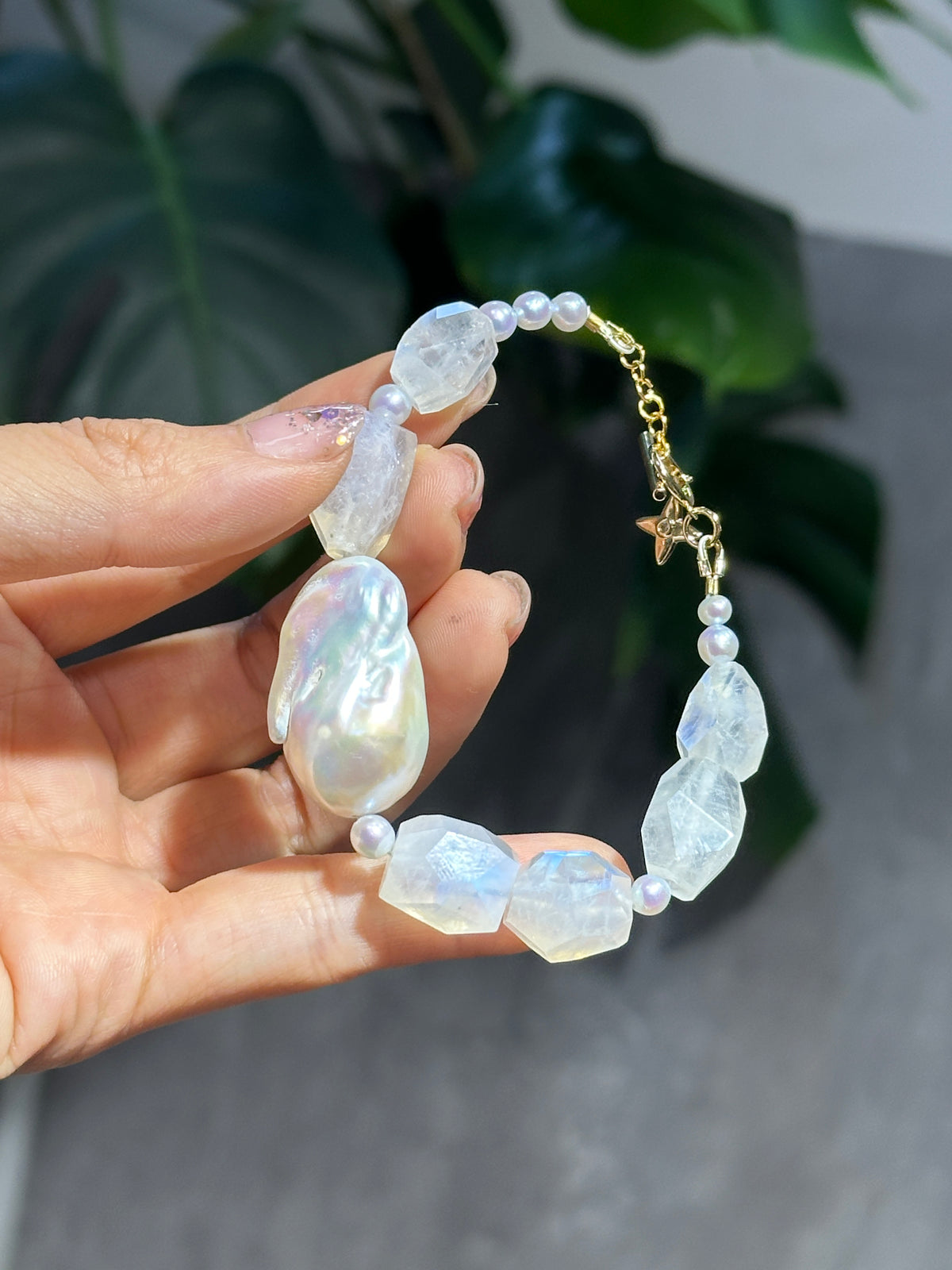 Moonstone Faceted Baroque Pearl Bracelet 月亮石 巴洛克珍珠 手鏈