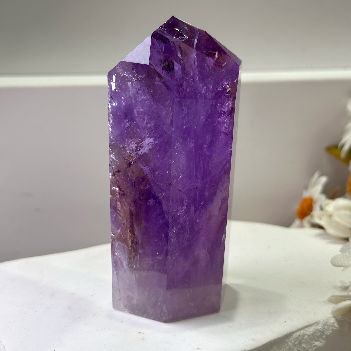 Amethyst Point Tower Chakra 紫水晶 水晶柱 水晶擺件 紫色水晶 香港水晶店 水晶擺設 頂輪