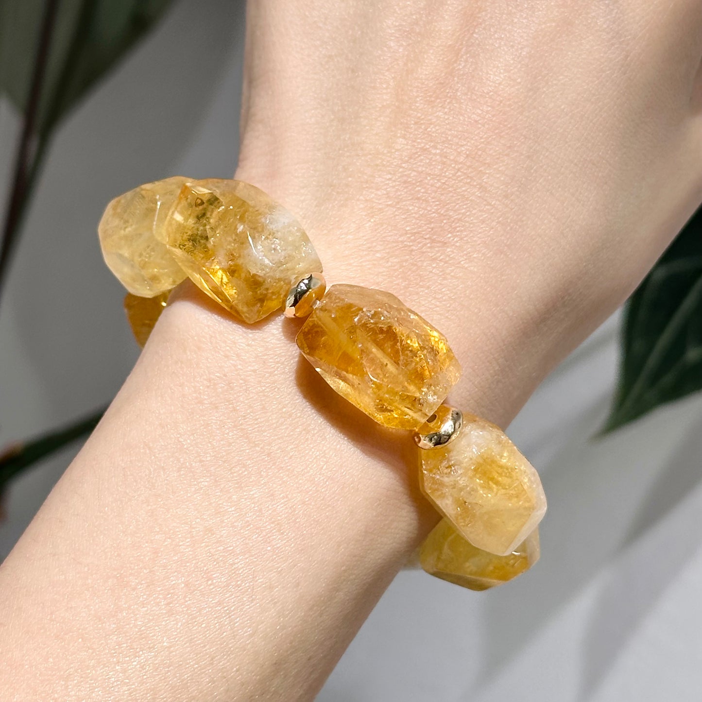 Citrine Bracelet 黃水晶 黃晶功效 七輪水晶 太陽輪 屬土水晶 招財水晶 脈輪 香港水晶店 水晶手鏈