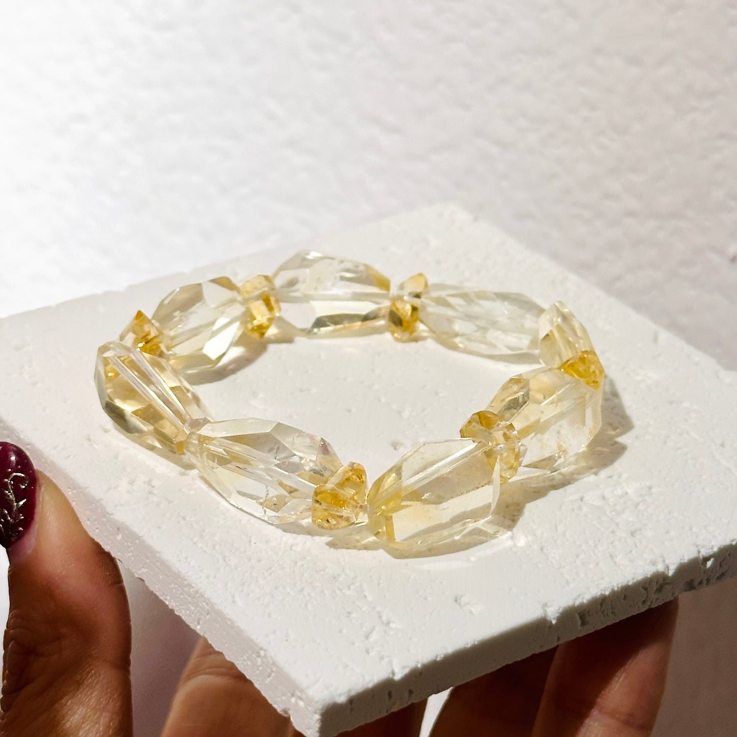 Citrine Bracelet 黃水晶 黃晶功效 七輪水晶 太陽輪 屬土水晶 招財水晶 脈輪 香港水晶店 水晶手鏈