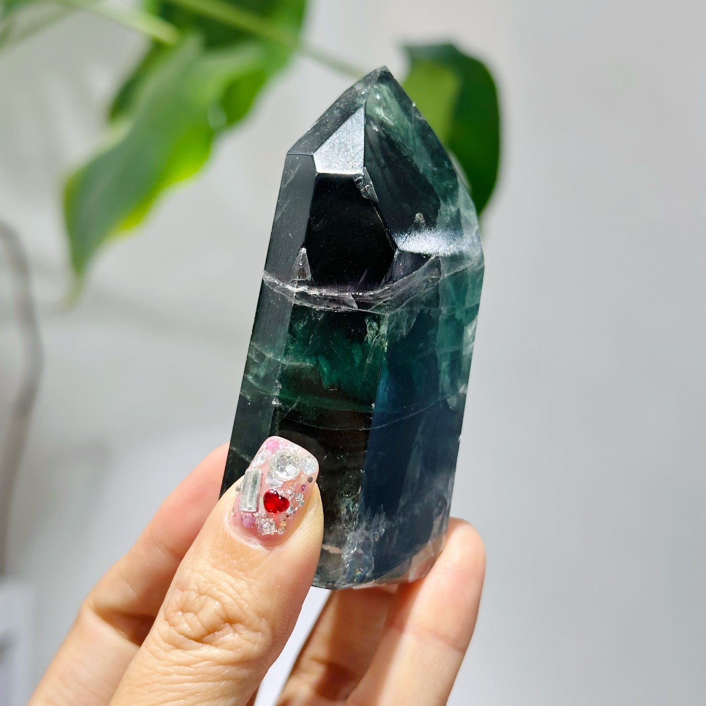 Fluorite Point Tower Chakra 螢石 水晶柱 水晶擺件 綠色水晶 香港水晶店 水晶擺設 脈輪