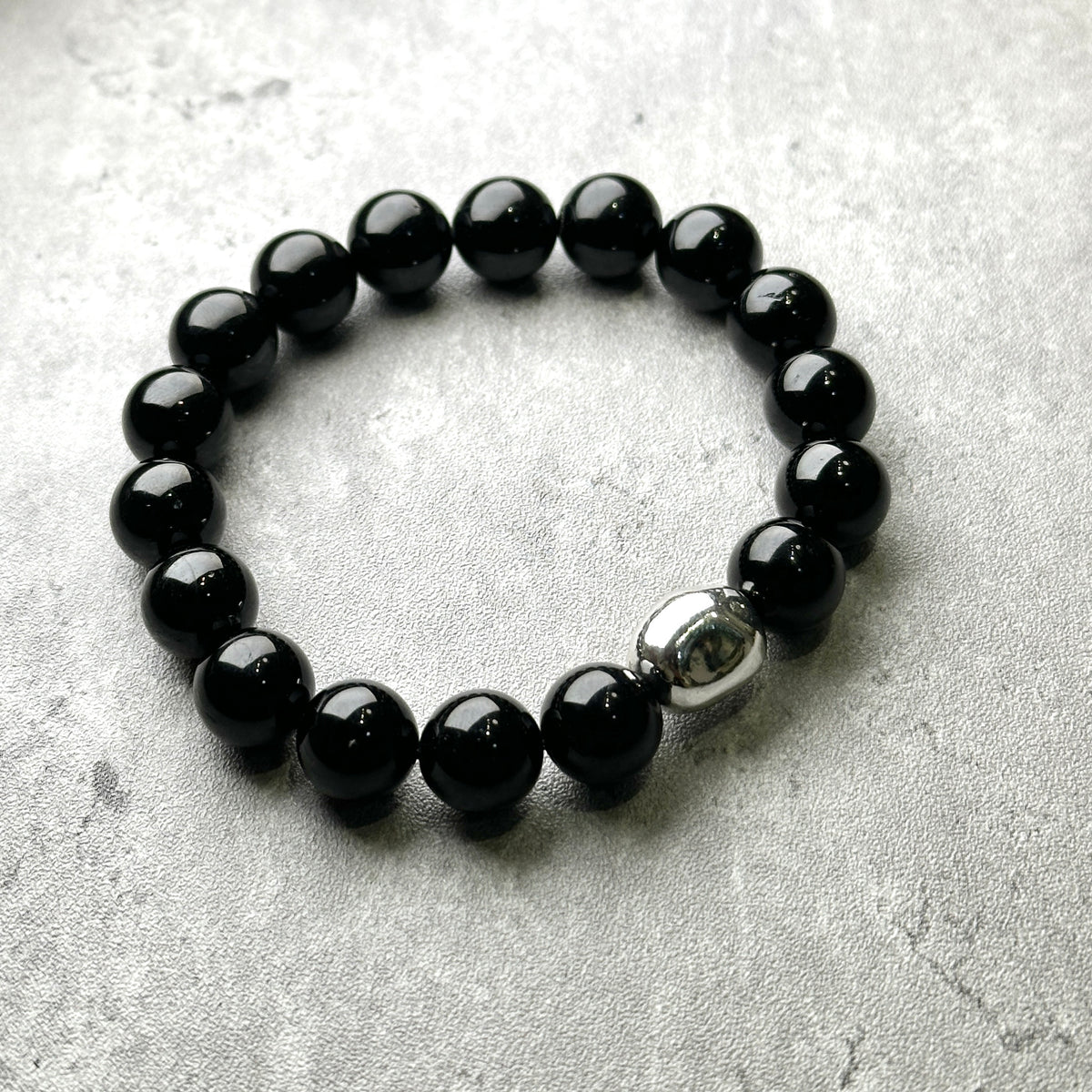 Black Tourmaline Bracelet 黑碧璽手串 | 手串 bracelet | 紋理特寫 texture detail