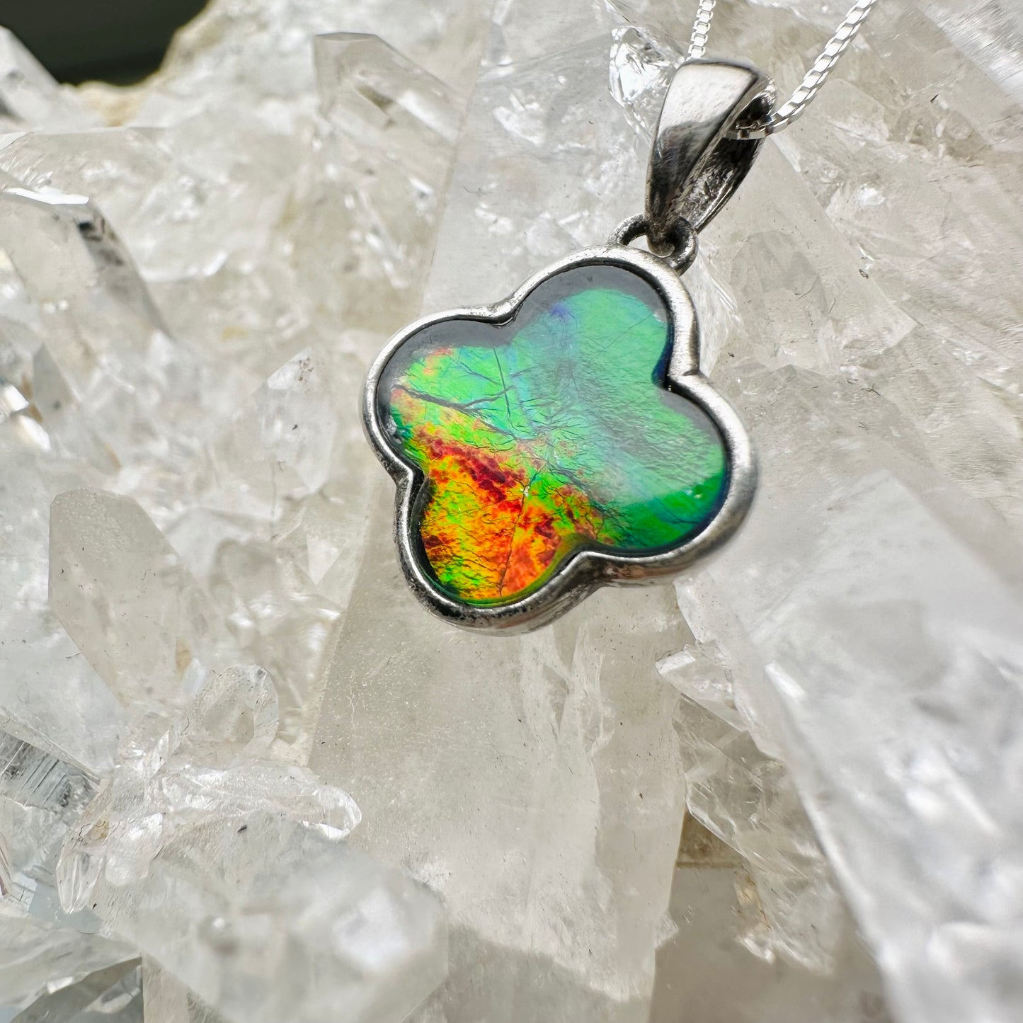 Ammolite 斑彩石 四葉草吊墜