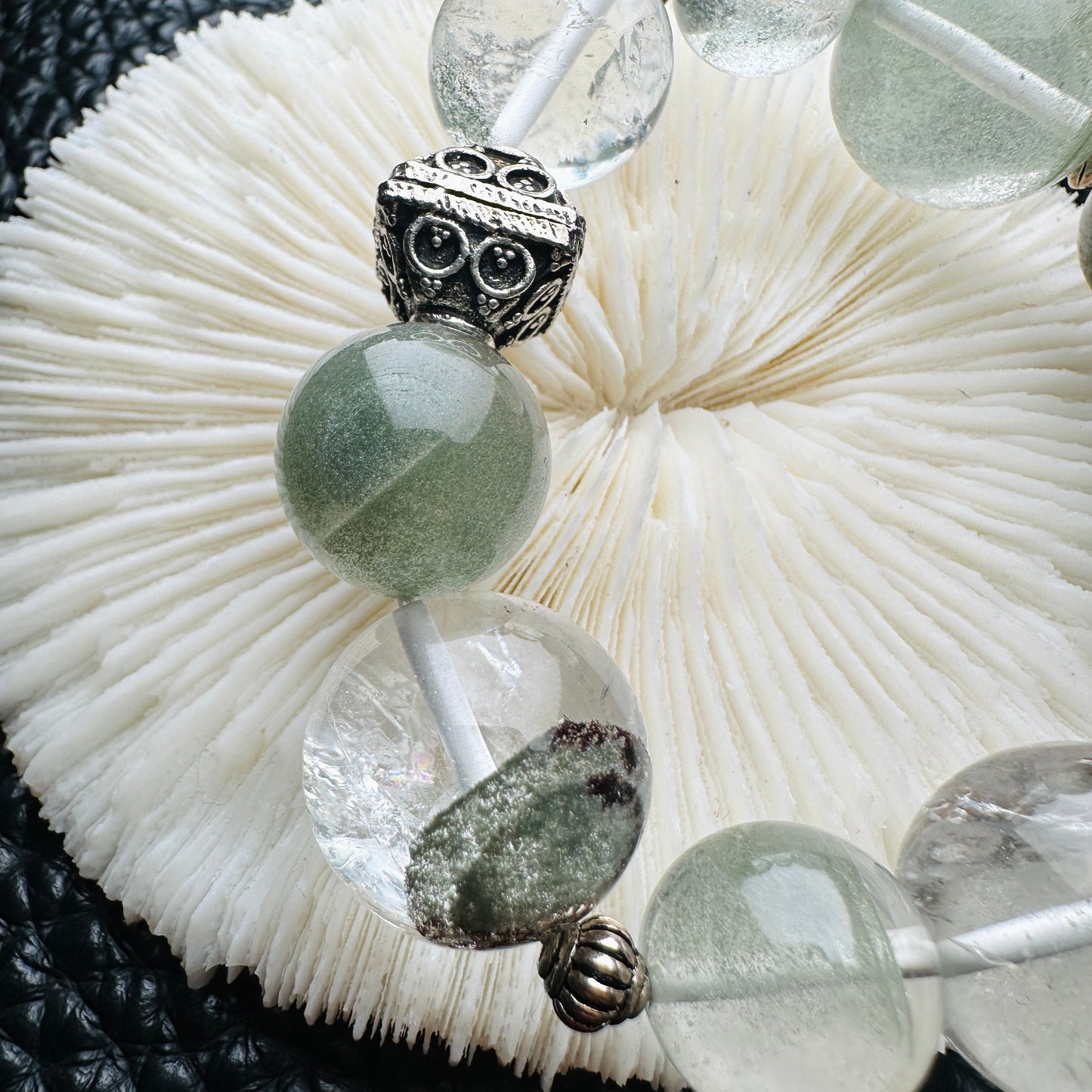 Green Phantom Quartz Design Bracelet 綠幽靈大珠設計手串