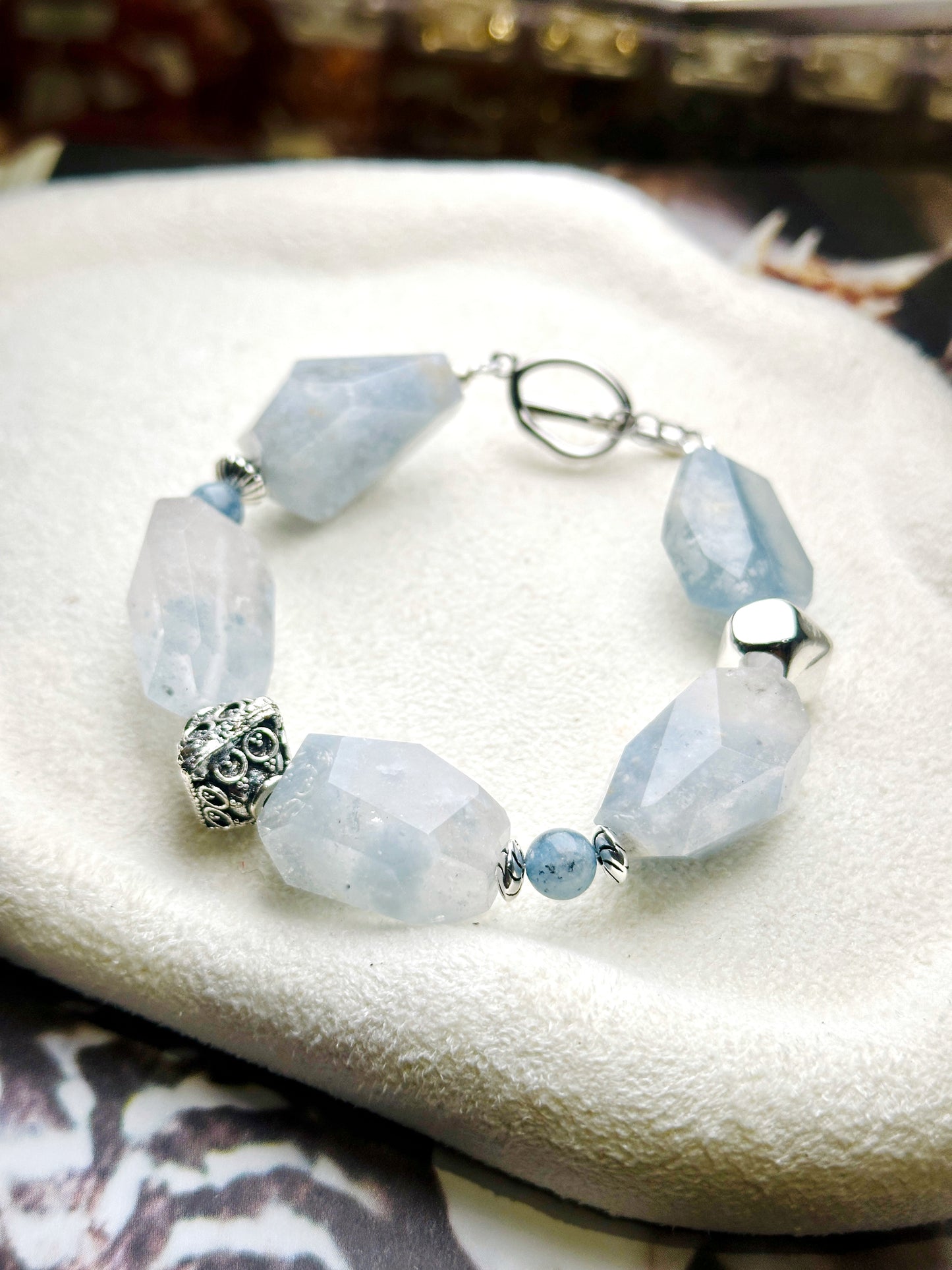 Blue Rabbit Hair Rutilated Quartz 藍兔毛絨球水晶手鏈