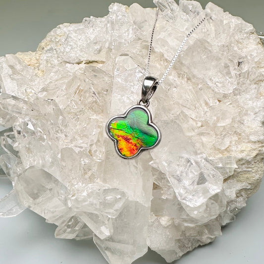 Ammolite 斑彩石 四葉草吊墜