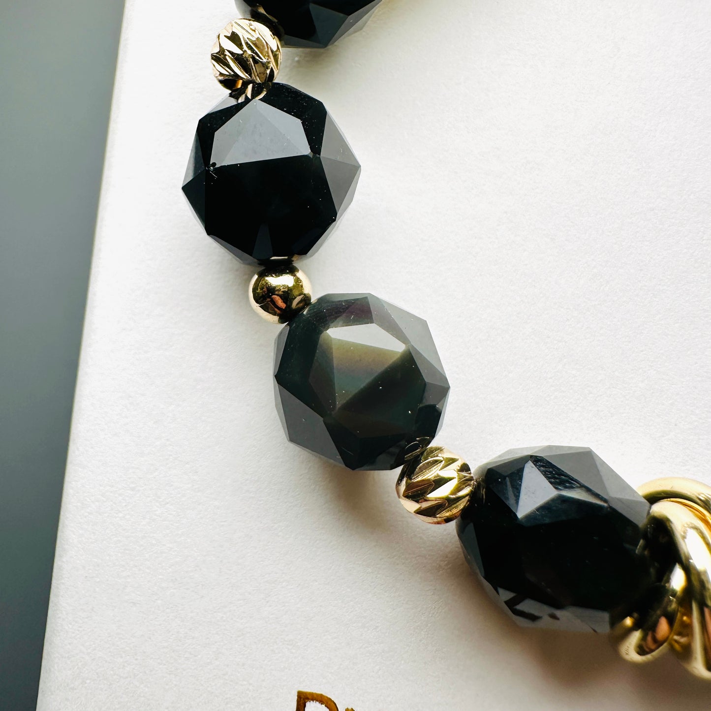 Obsidian (Rainbow) Design Bracelet 黑曜石（彩曜石）設計手串