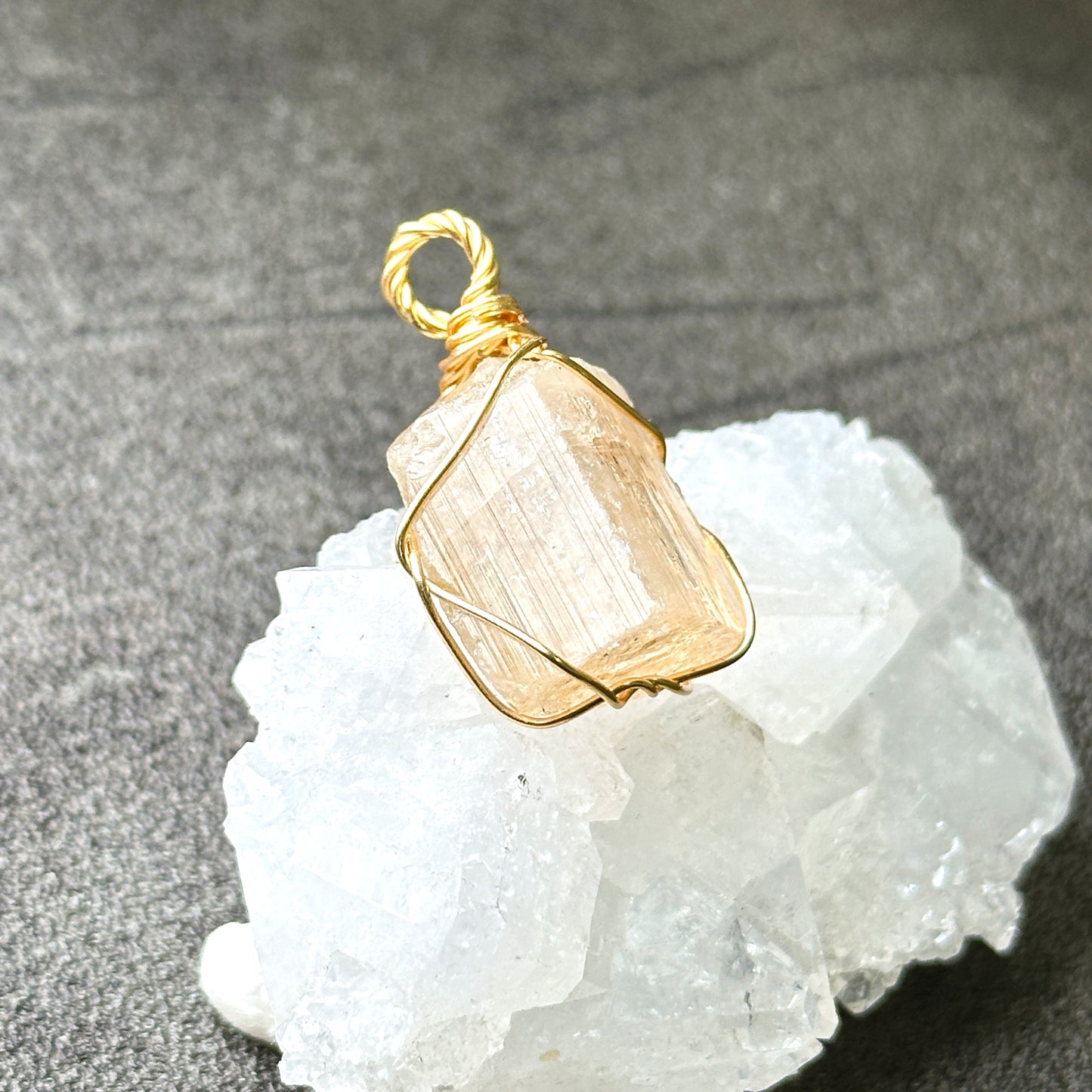 Imperial Topaz Pendant 帝王托帕石吊墜 01