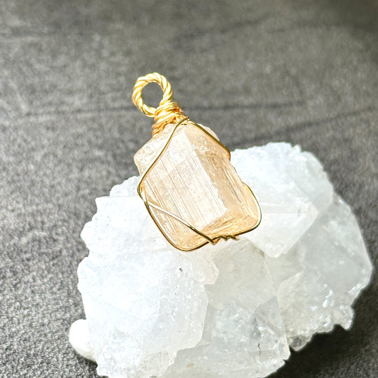 Imperial Topaz Pendant 帝王托帕石吊墜 01