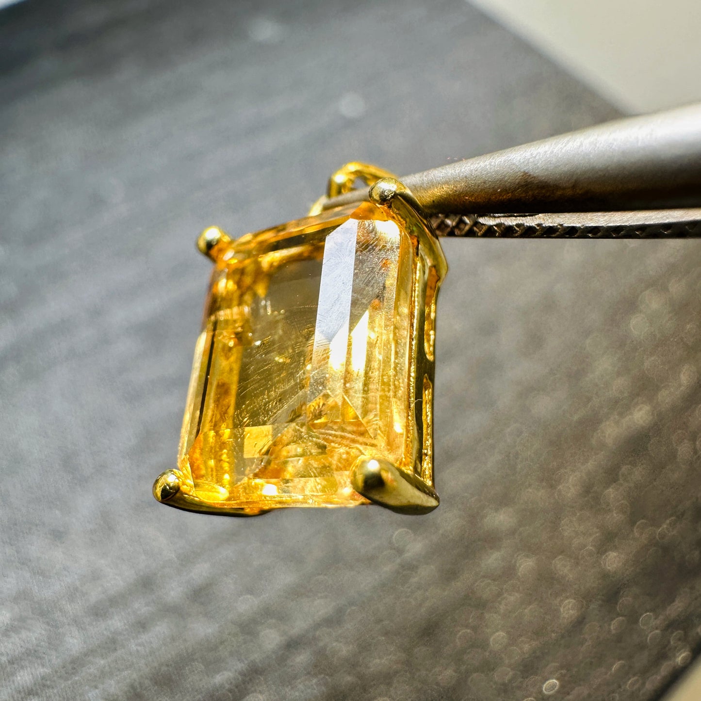 Citrine Square Pendant 黃晶方形吊墜