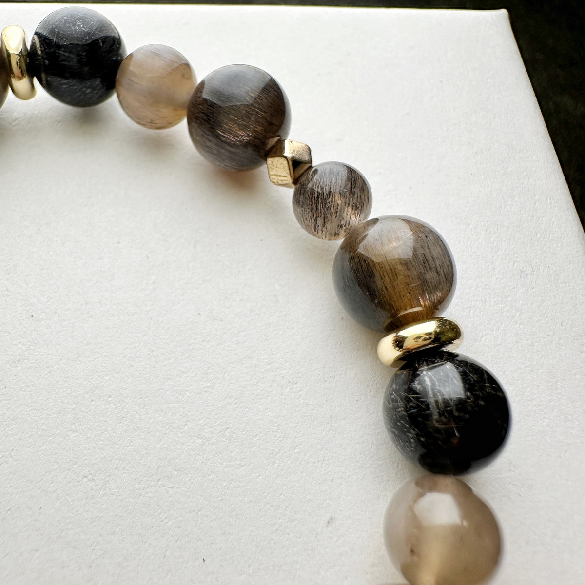 Black Sunstone Black Copper Ritulated Quartz Bracelet 黑金太陽骨干 黑銅鈦 手串