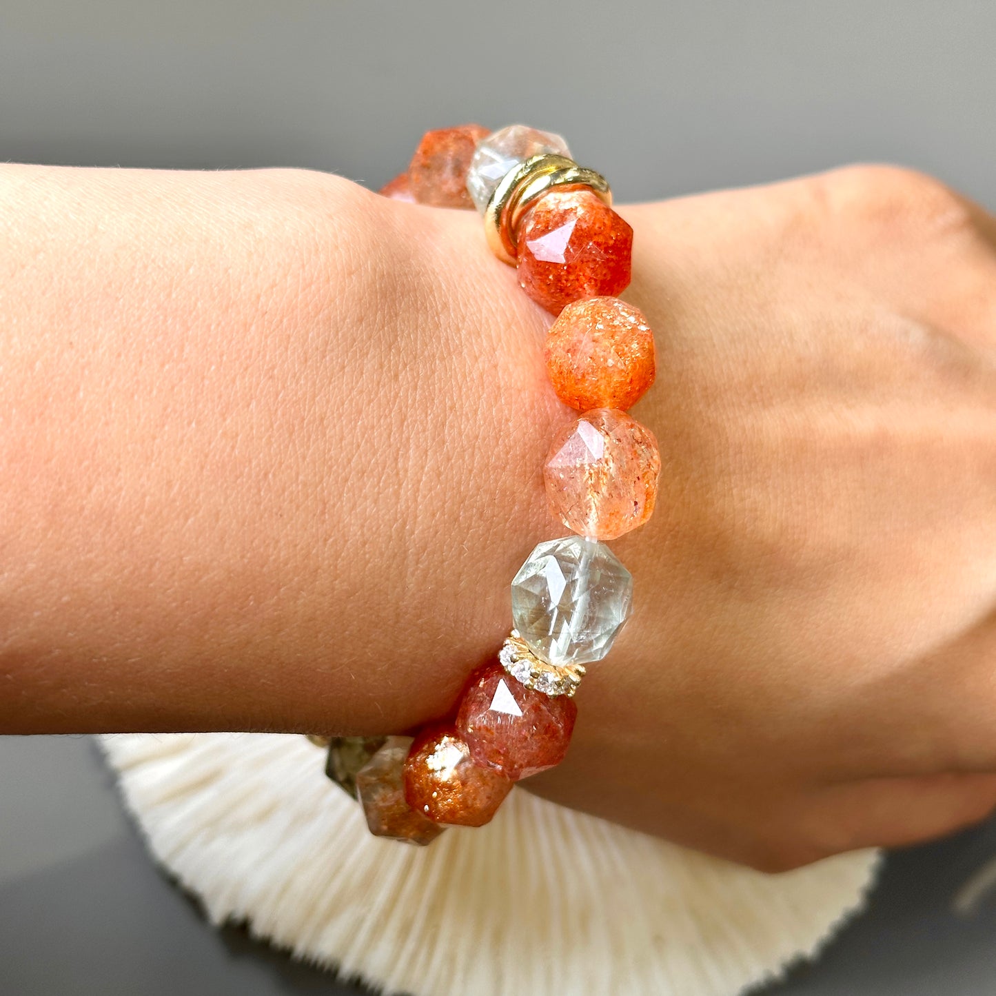 Arusha Sunstone Bracelet Starcut 阿魯沙太陽石手串 12mm