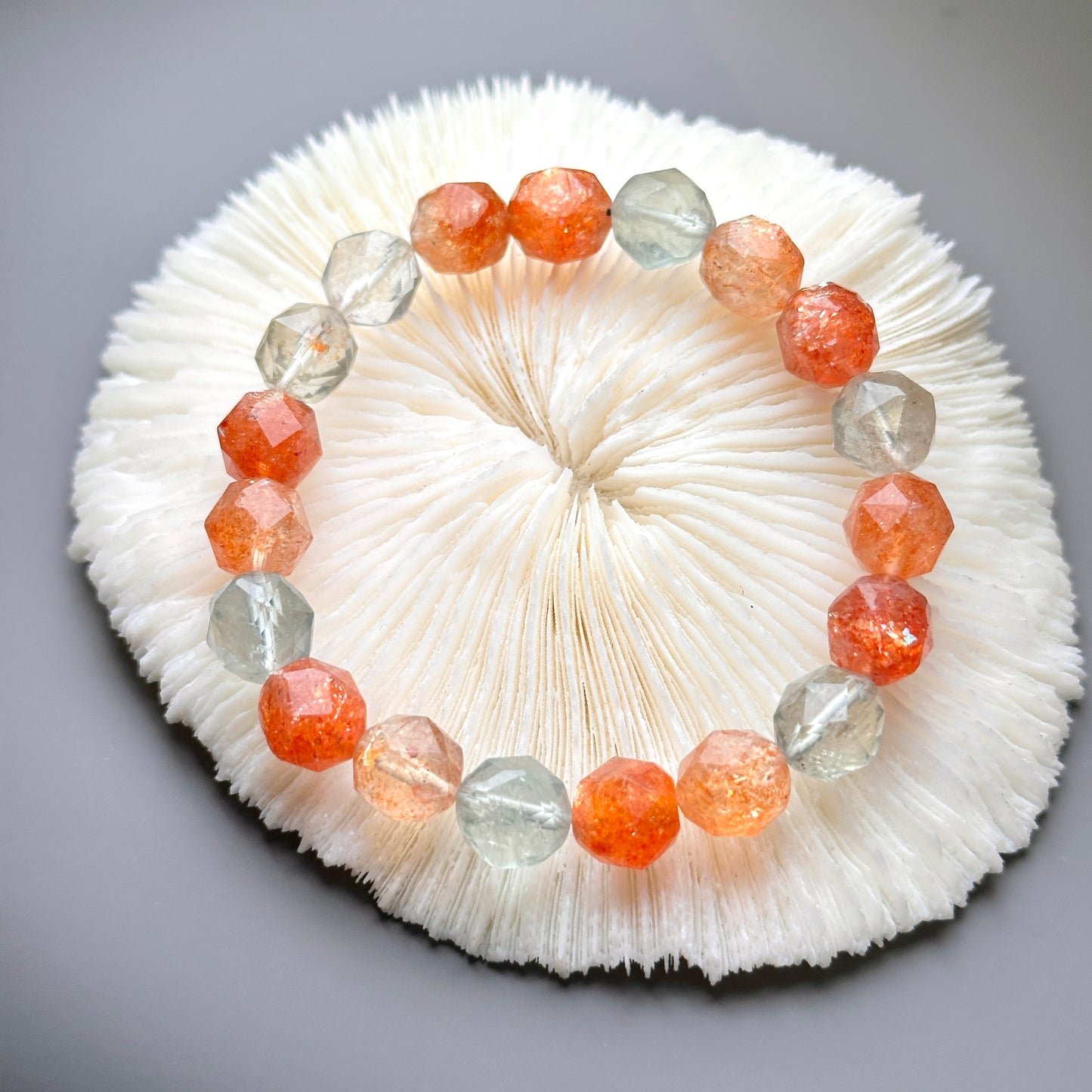 Arusha Sunstone Bracelet Starcut 阿魯沙太陽石手串 10mm