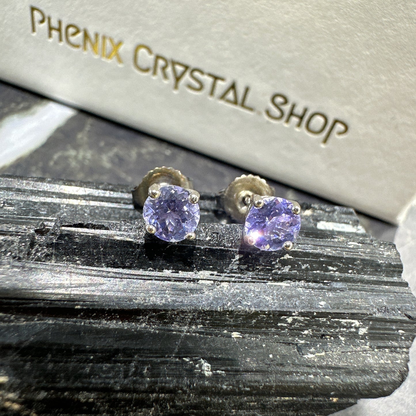 Tanzanite Earrings 坦桑石耳釘