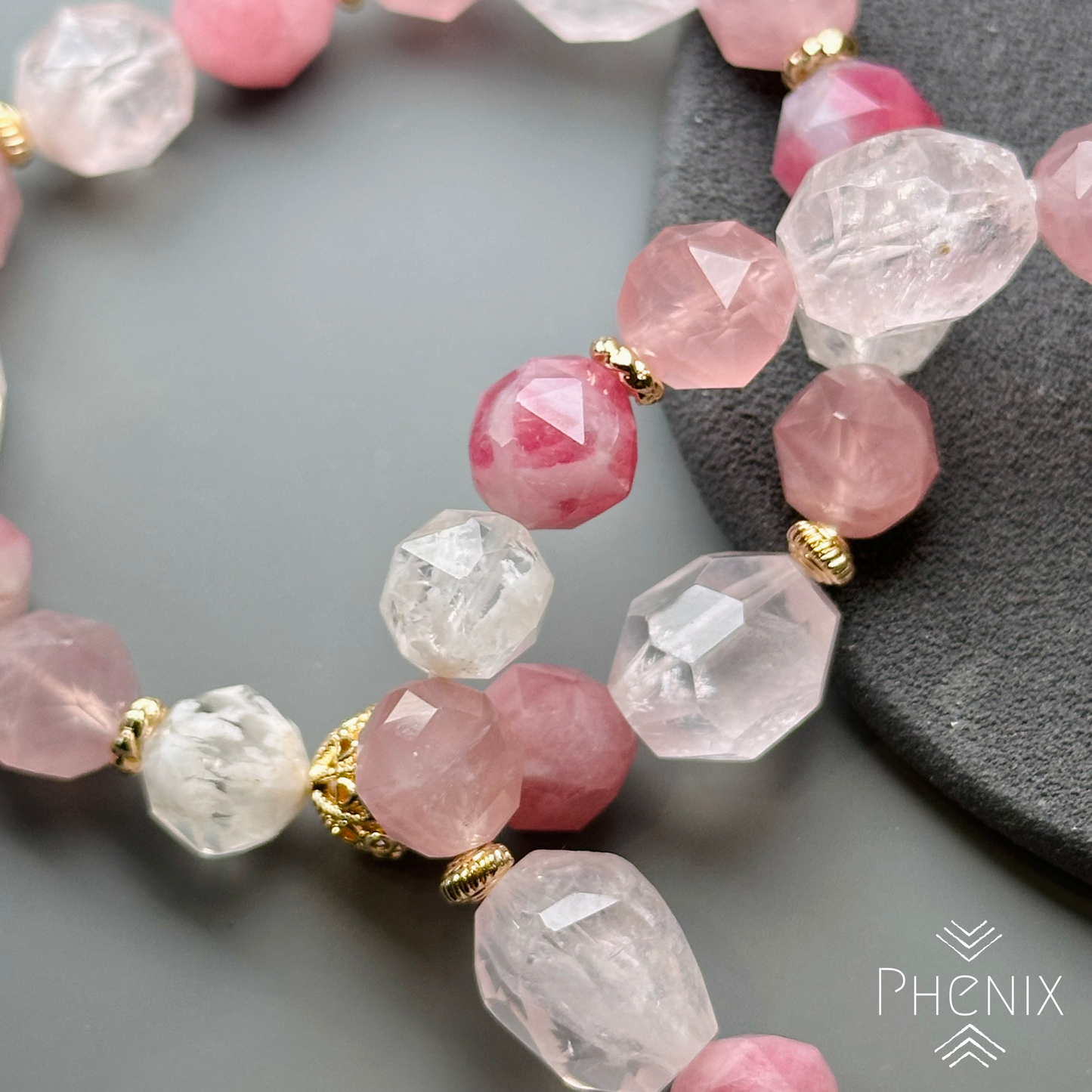 Pink Love Bracelet 粉紅色的愛情手串