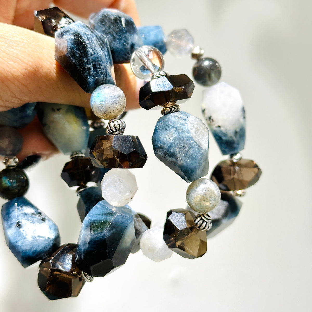 Aquamarine x Labradorite x Smoky Quartz x Moonstone 魔鬼髮海藍寶x拉長石x茶晶x月亮石 | 原礦 raw-crystal | Additional angle