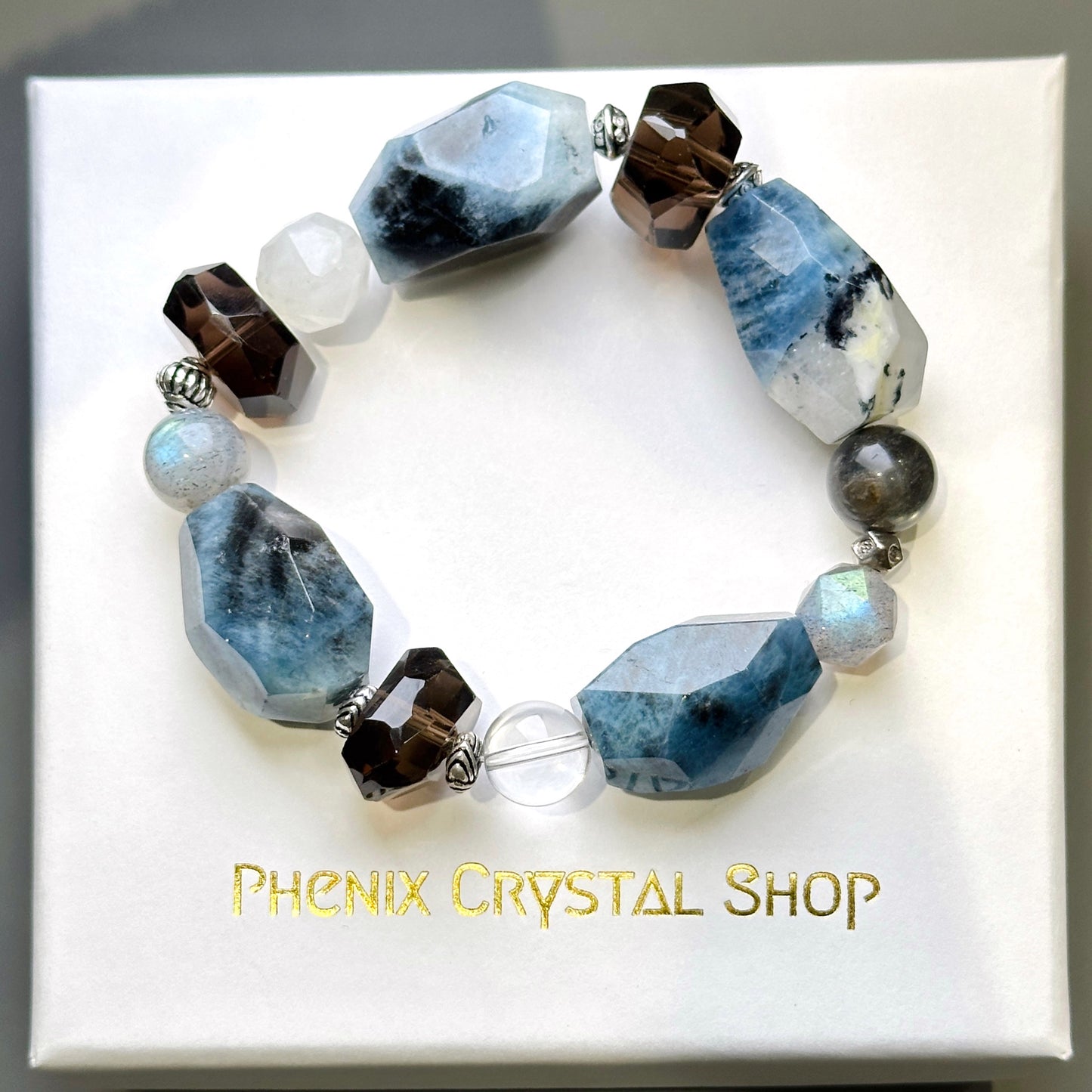 Aquamarine x Labradorite x Smoky Quartz x Moonstone 魔鬼髮海藍寶x拉長石x茶晶x月亮石 | 原礦 raw-crystal | 正面圖 front view