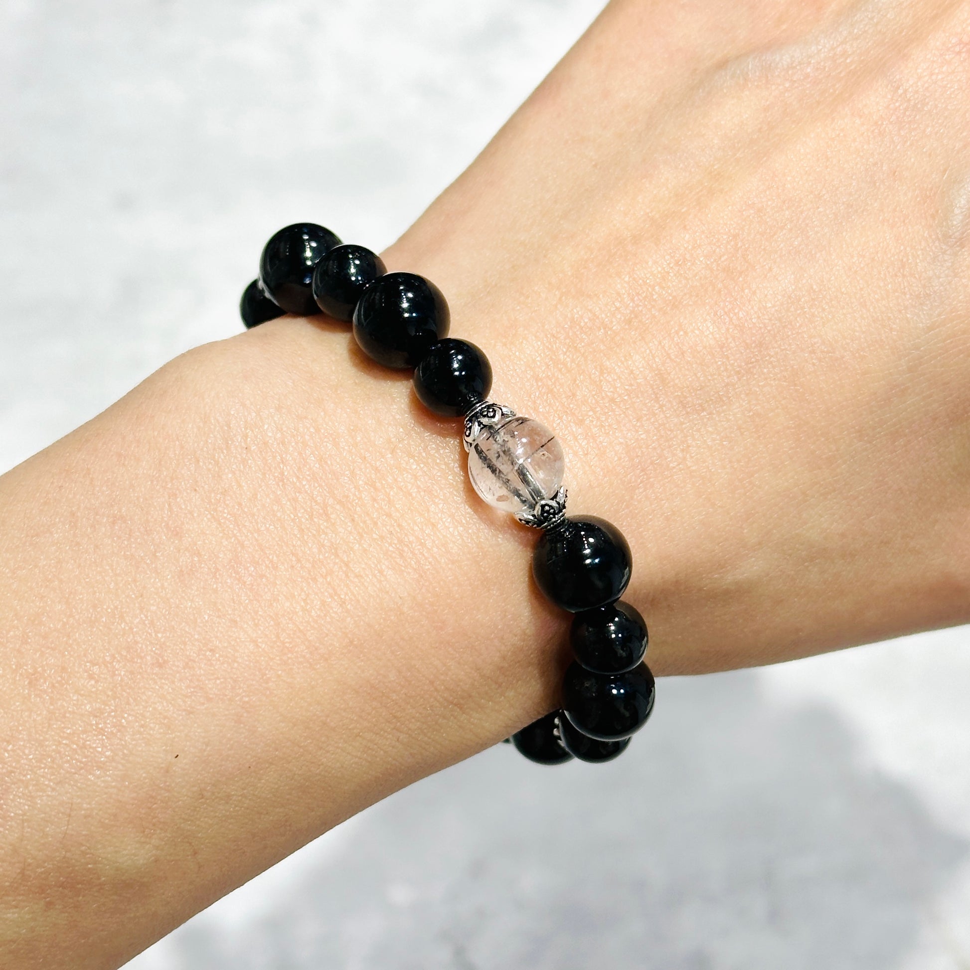 Black Rutilated Quartz Black Tourmaline Bracelet 黑髮晶x黑碧璽 手串 | 手串 bracelet | 側面角度 side angle