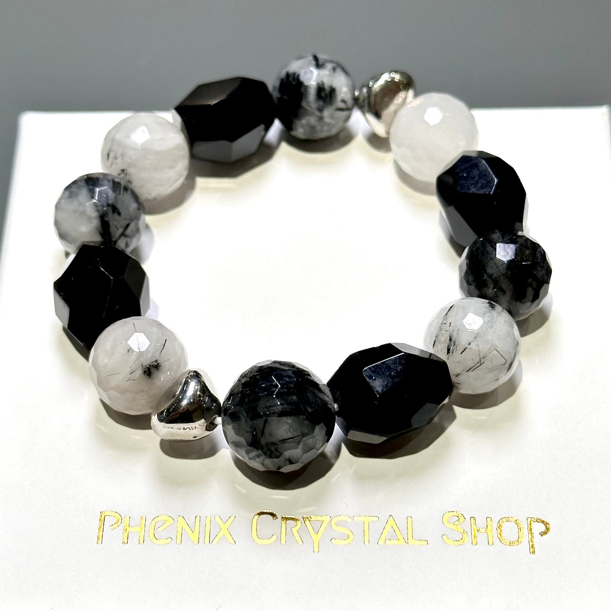 Black Rutilated Quartz x Black Agate 黑髮晶 x 黑瑪瑙 | 原礦 raw-crystal | 正面圖 front view
