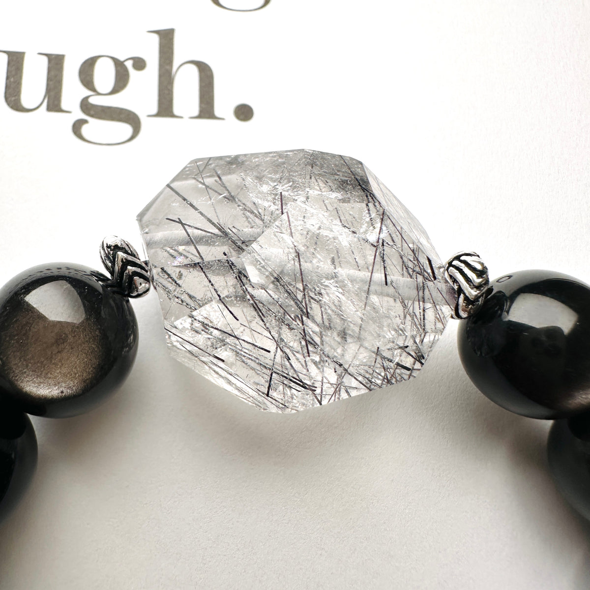 Black Rutilated Quartz x Sliver Obsidian 黑髮晶x銀曜石手串 | 手串 bracelet | 細節特寫 close up detail