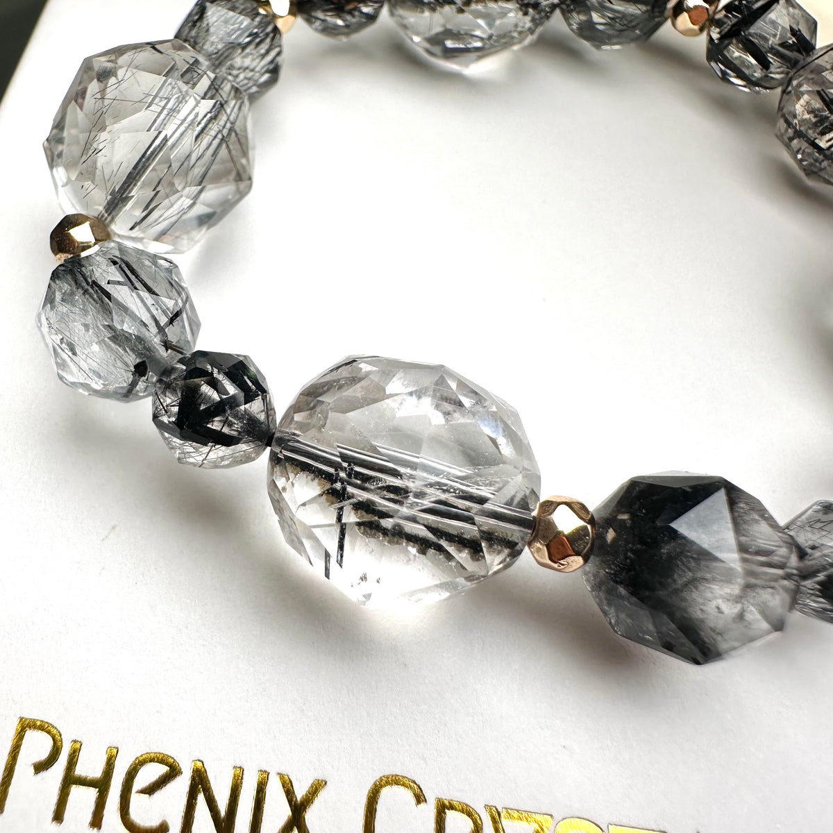 Black Rutilated Starcut 黑髮晶設計款手串 | 手串 bracelet | 紋理特寫 texture detail