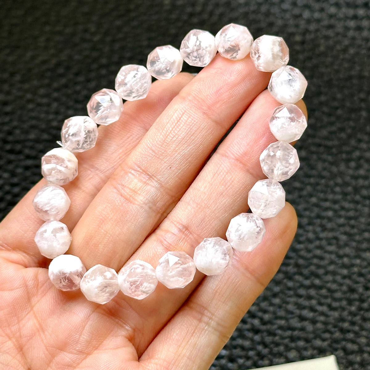 Cherry Blossom Rose Quartz Starcut Bracelet 櫻花粉晶手串 | 手串 bracelet | 側面角度 side angle