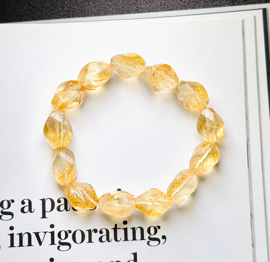 Citrine Faceted Bracelet 黃晶切割款手串 | 手串 bracelet | 正面圖 front view