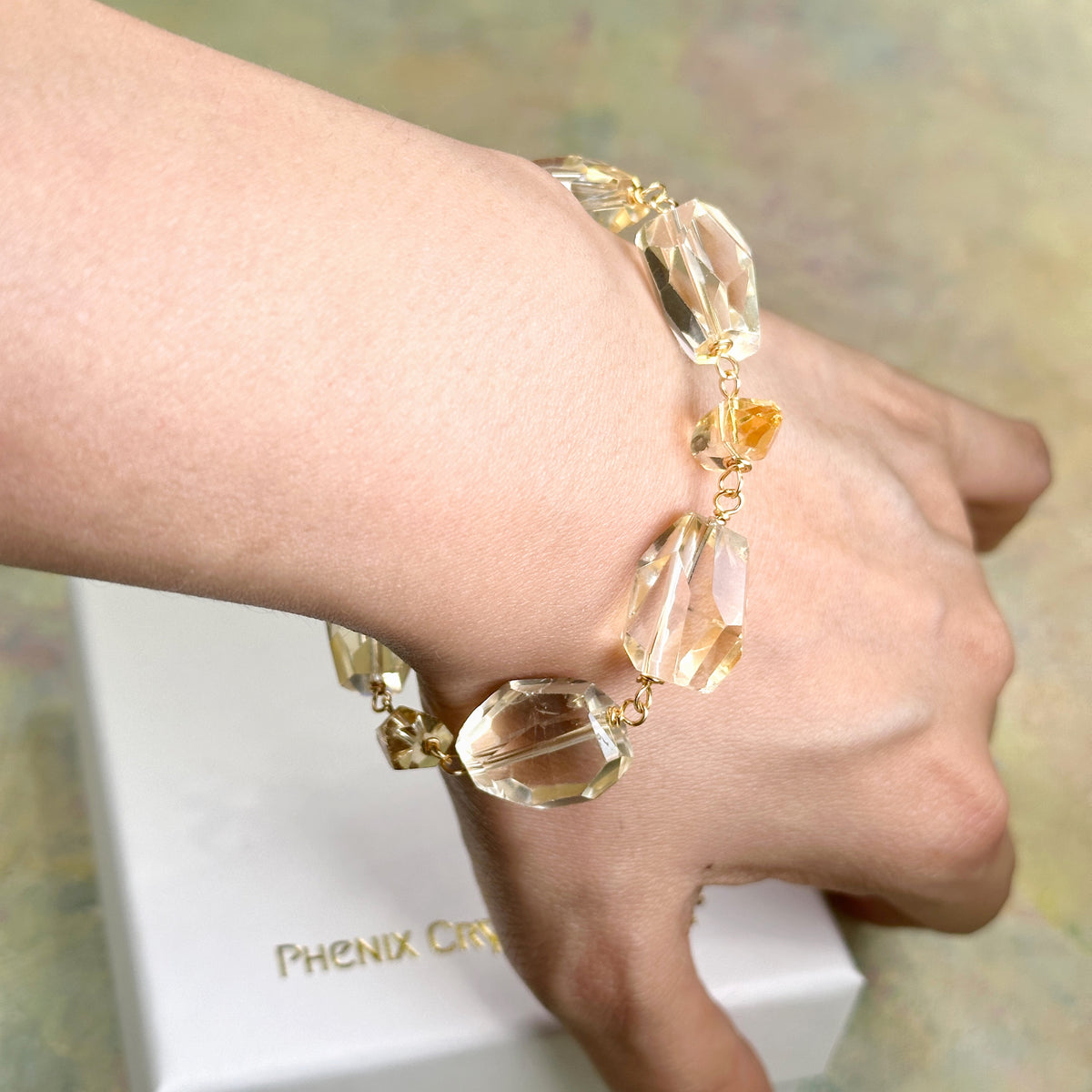 Citrine Faceted Bracelet 黃晶切割款手鏈 | 手串 bracelet | 側面角度 side angle