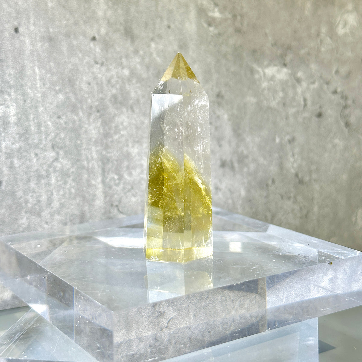Citrine Point Tower 黃晶柱 03 | 晶柱 crystal-point | 正面圖 front view