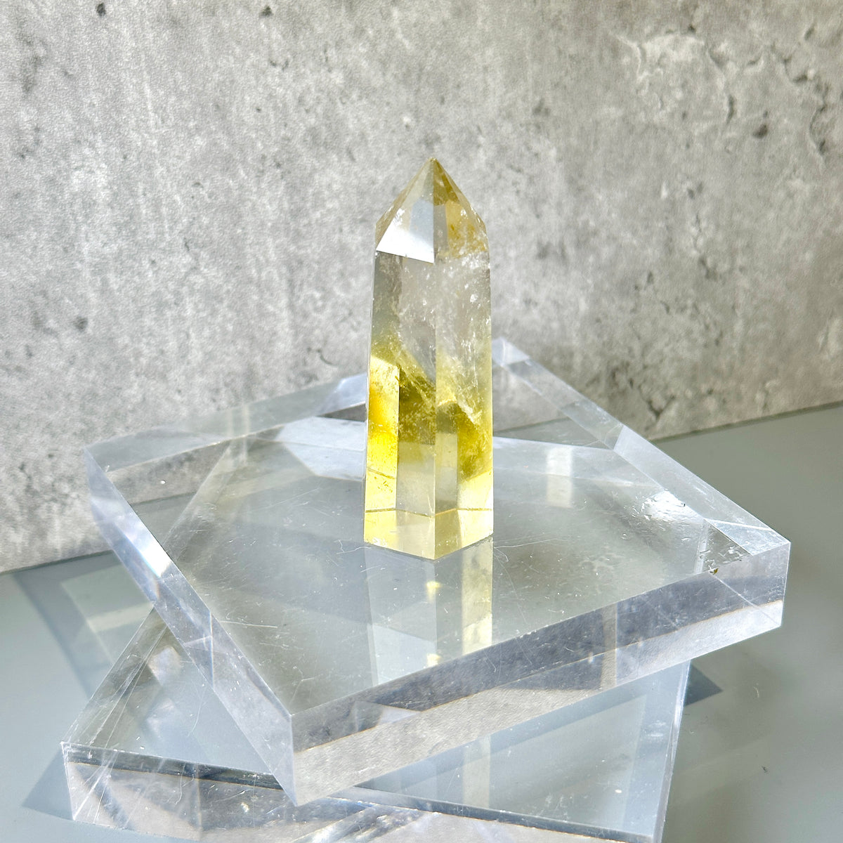 Citrine Point Tower 黃晶柱 03 | 晶柱 crystal-point | 側面角度 side angle