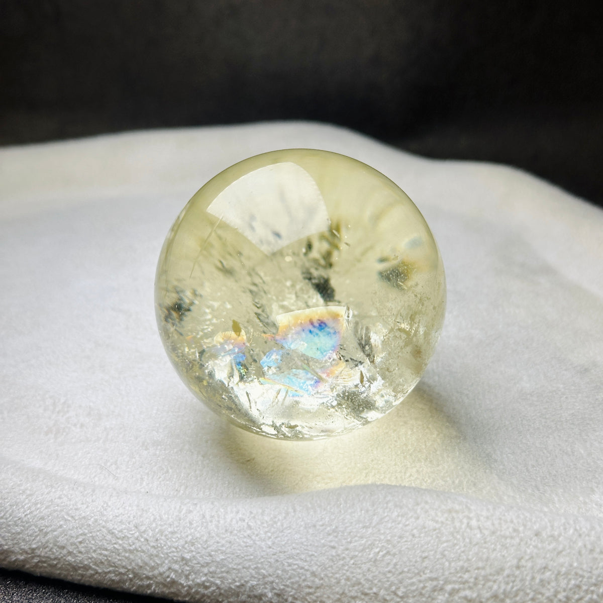 Citrine Sphere 黃水晶球 | 水晶球 sphere | 正面圖 front view