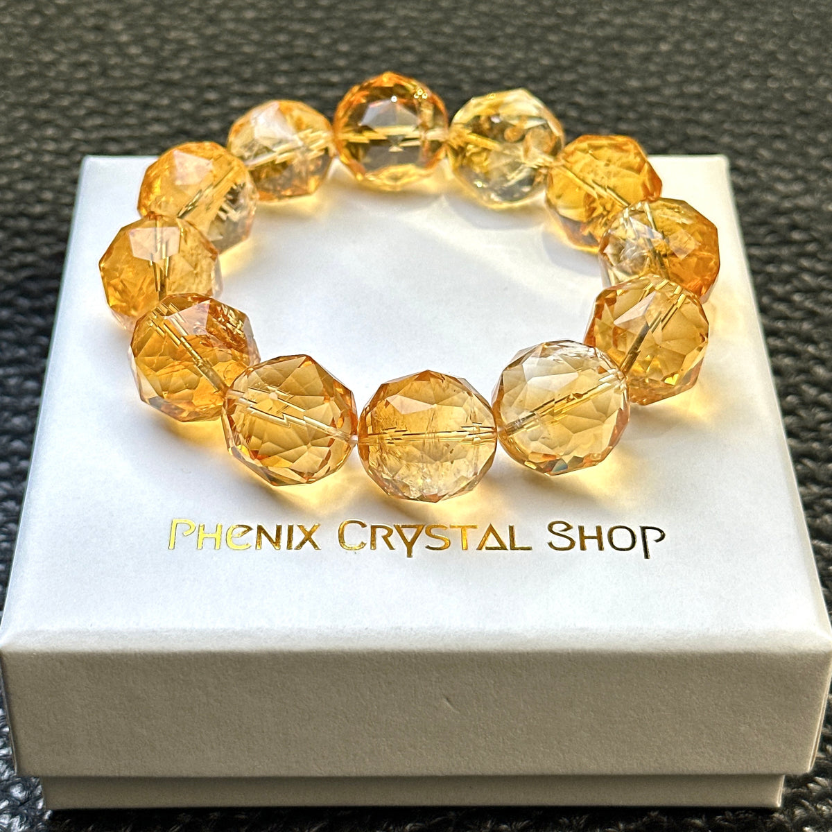 Citrine Starcut Bracelet 黃晶星切手串 | 手串 bracelet | 正面圖 front view