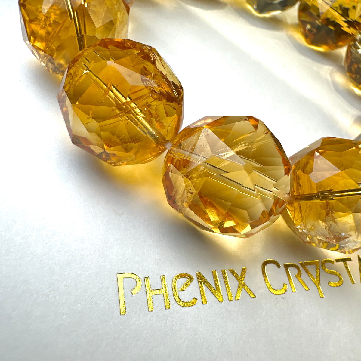 Citrine Starcut Bracelet 黃晶星切手串 | 手串 bracelet | 側面角度 side angle