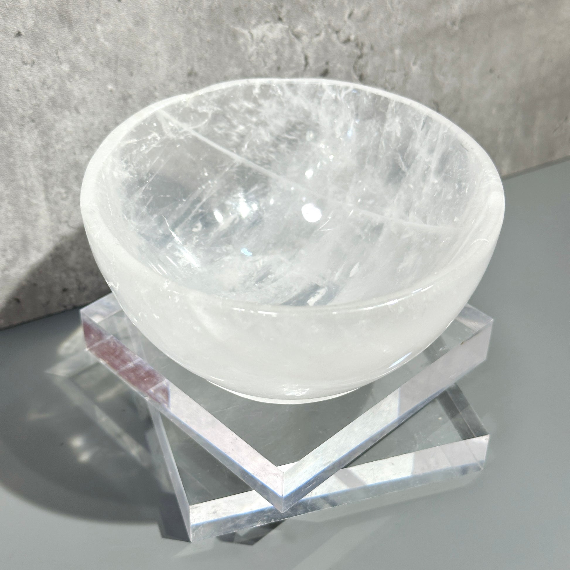 Clear Quartz Bowl 白水晶碗 | 碗 bowl | 正面圖 front view