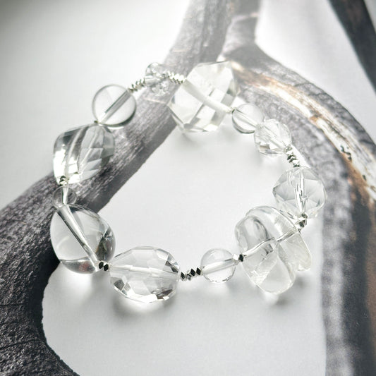 Clear Quartz Multi-shapes Design Bracelet 白晶多形狀設計手串 | 手串 bracelet | 正面圖 front view