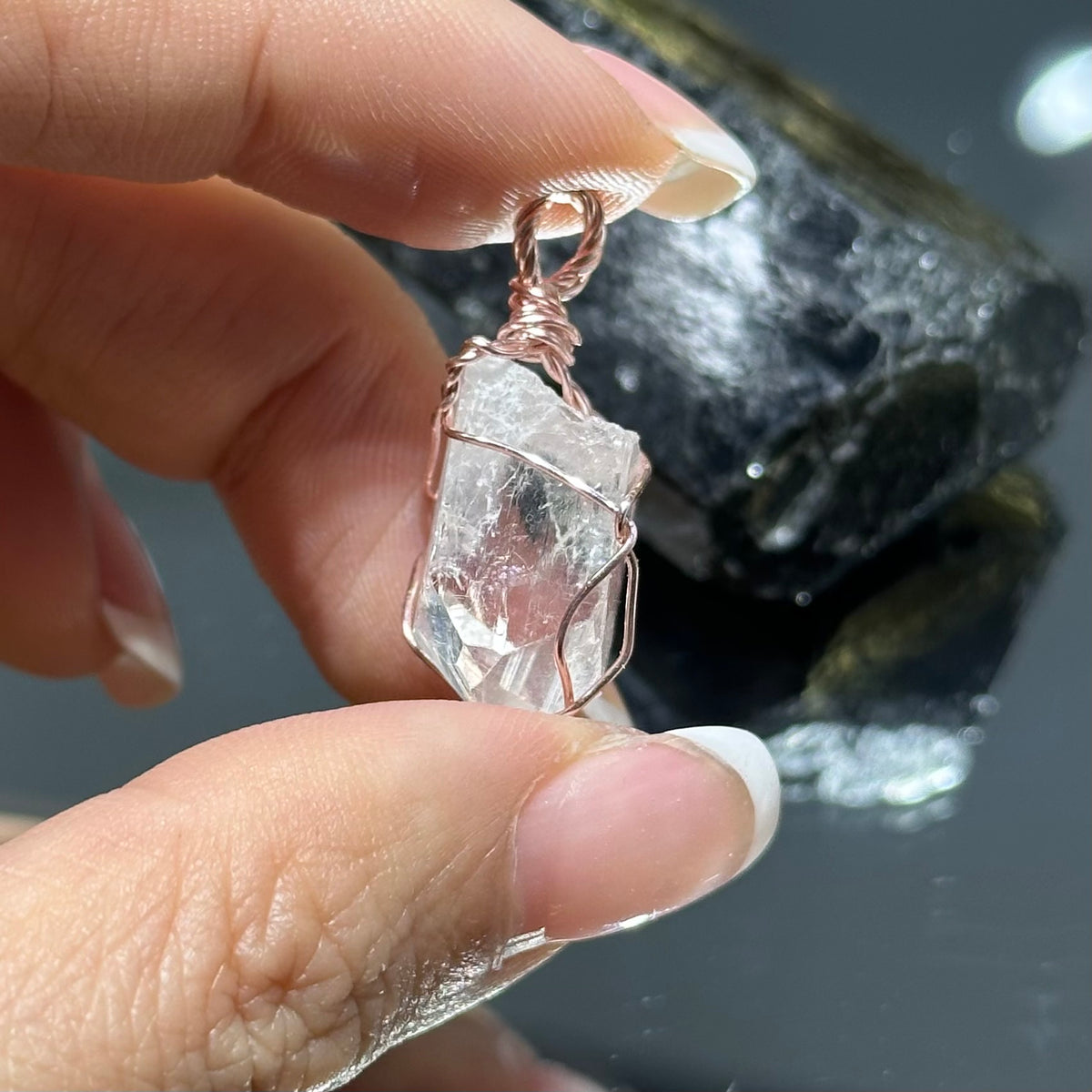 Danburite Pendant 賽黃晶吊墜 | 吊墜 pendant | Additional angle