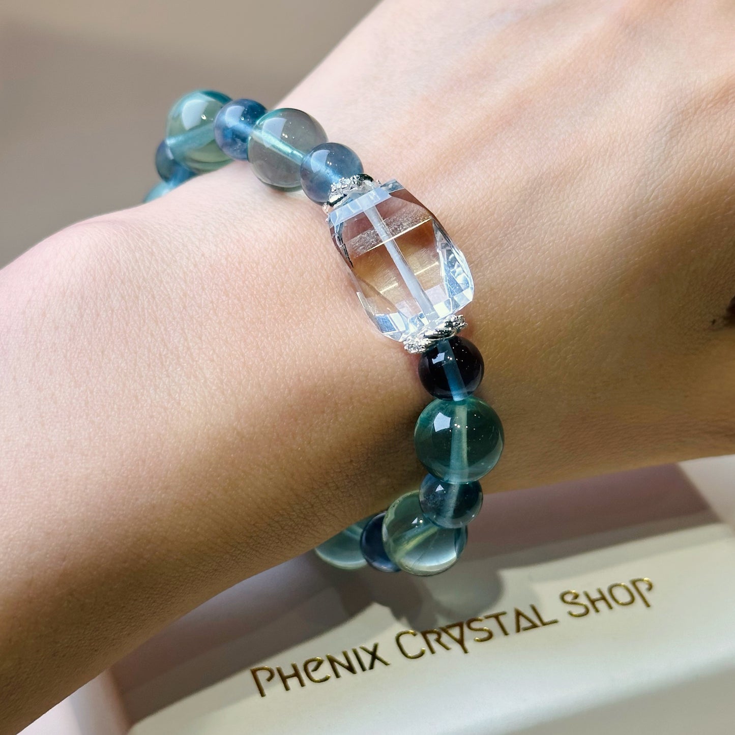 Fluorite x Clear Quartz Bracelet 藍綠螢石白水晶手串 | 手串 bracelet | Additional angle
