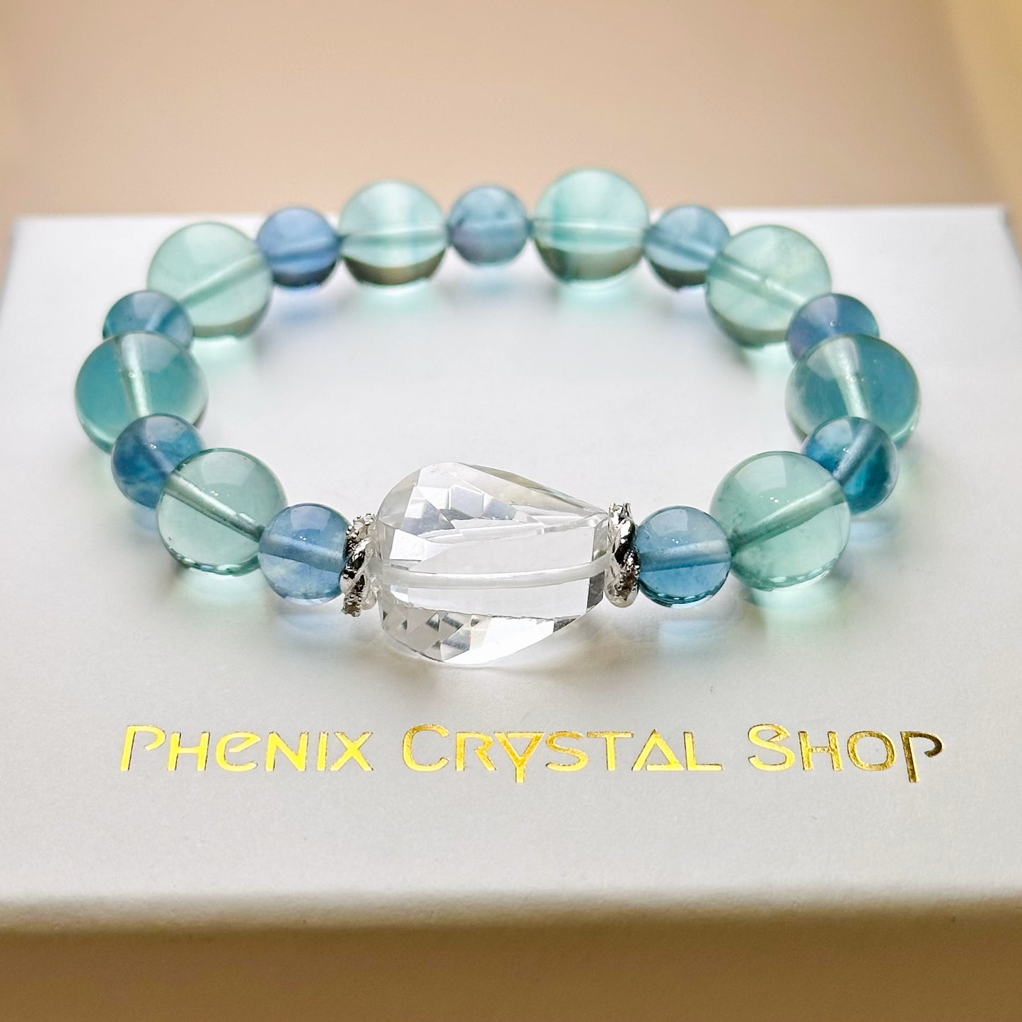 Fluorite x Clear Quartz Bracelet 藍綠螢石白水晶手串 | 手串 bracelet | 側面角度 side angle