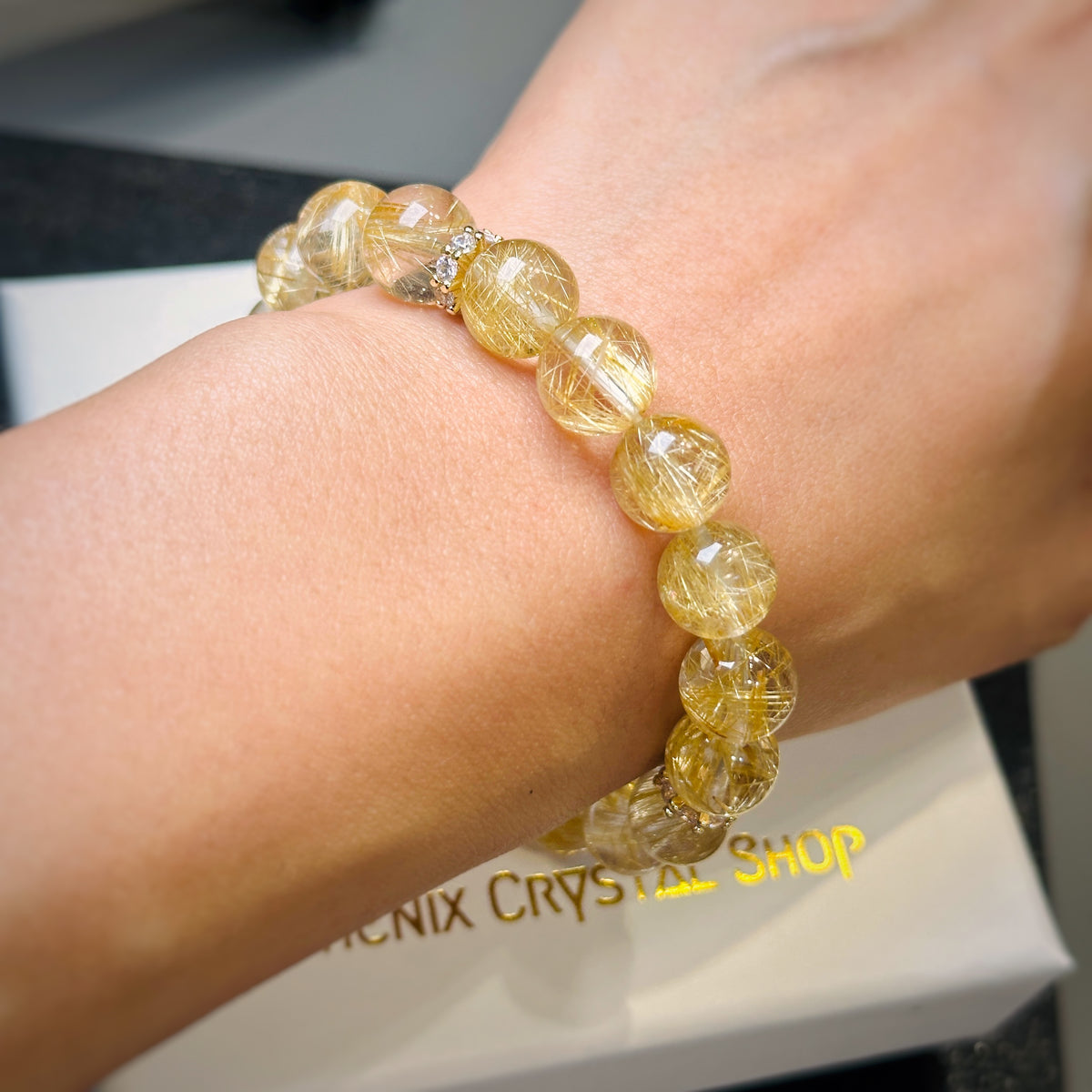 Gold Rutilated Quartz Bracelet 金髮晶手串 | 手串 bracelet | 正面圖 front view