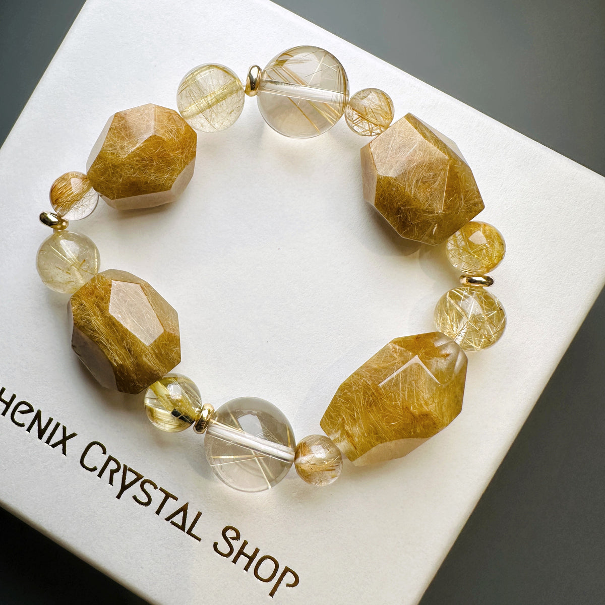 Gold Rutilated Quartz Faceted Bracelet 金髮晶不規則設計手串 02 | 手串 bracelet | 細節特寫 close up detail
