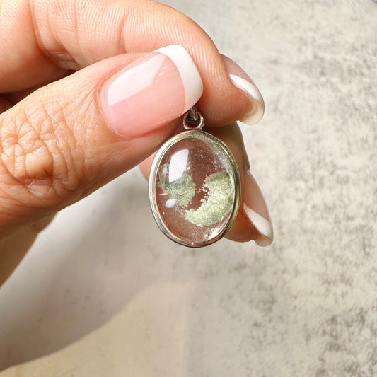 Green Phantom Pendant 1 綠幽靈吊墜 1 | 吊墜 pendant | 正面圖 front view
