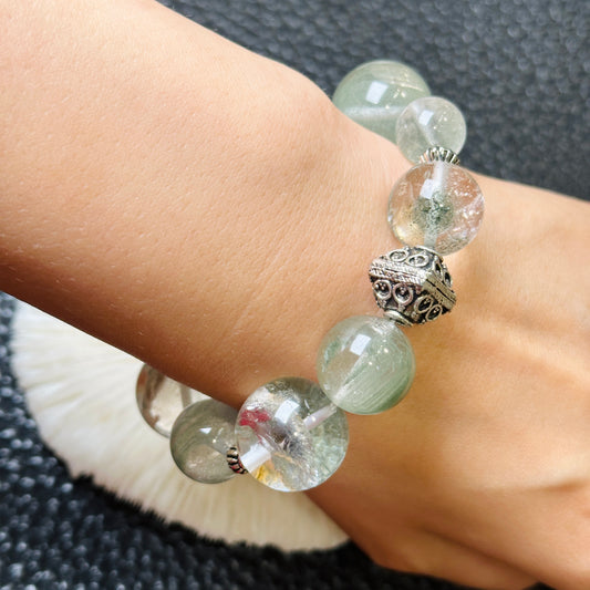 Green Phantom Quartz Design Bracelet 綠幽靈大珠設計手串 | 手串 bracelet | 正面圖 front view