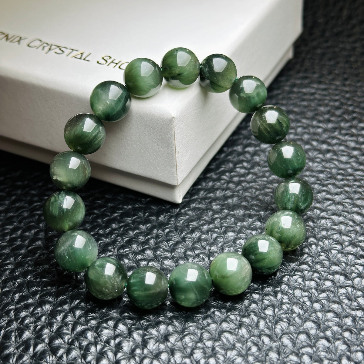 Green Rutilated Quartz Bracelet 綠髮晶 手串 03 | 手串 bracelet | 細節特寫 close up detail