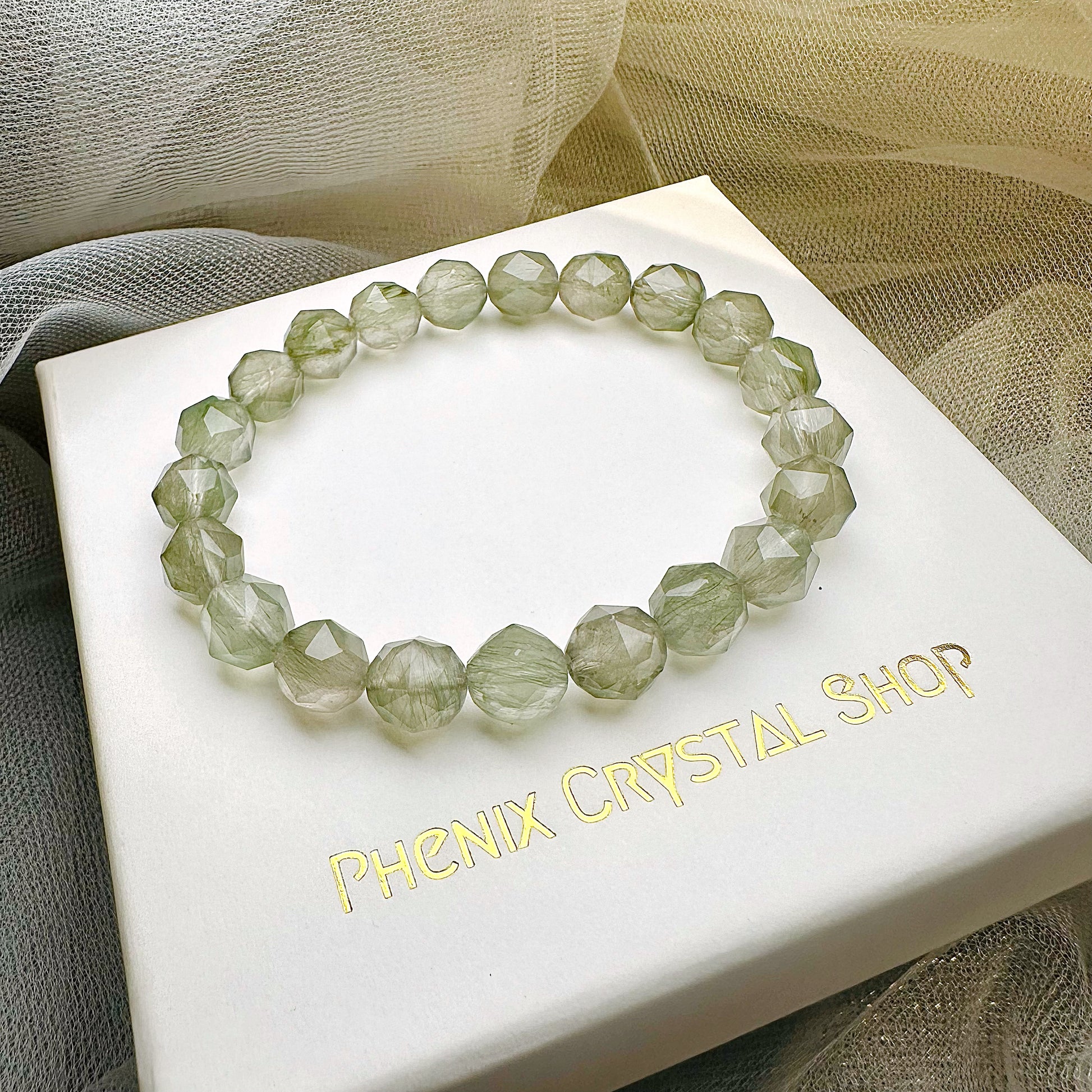Green Rutilated Quartz Bracelet Starcut 綠髮晶手串 | 手串 bracelet | 細節特寫 close up detail