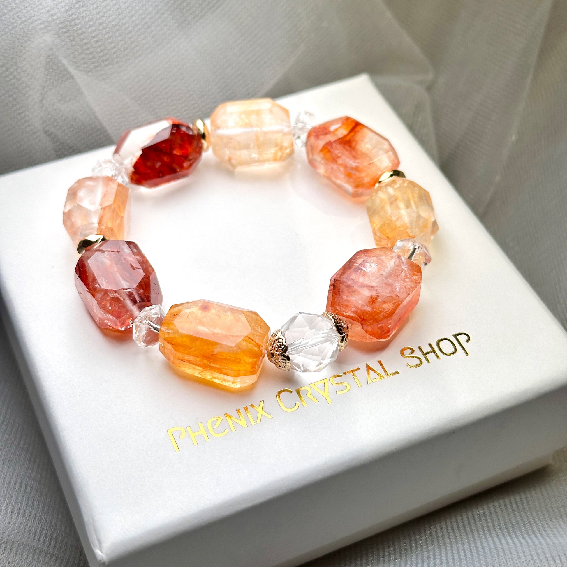 Hematoid Quartz Faceted Bracelet 錦鯉膠花切割款手串 | 手串 bracelet | 整體圖 full piece view
