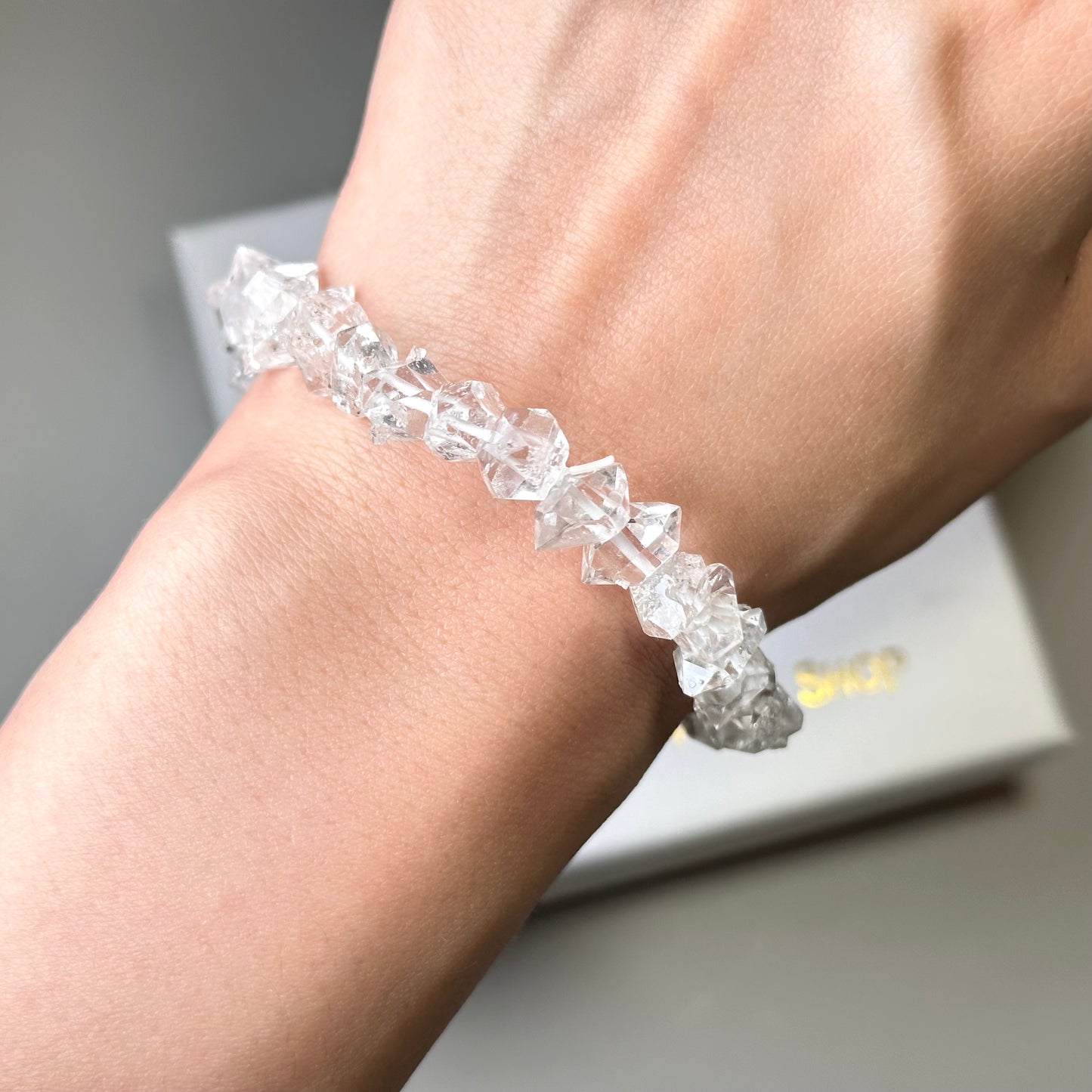 閃靈鑽 Herkimer Diamond (HK03) | 原礦 raw-crystal | 紋理特寫 texture detail